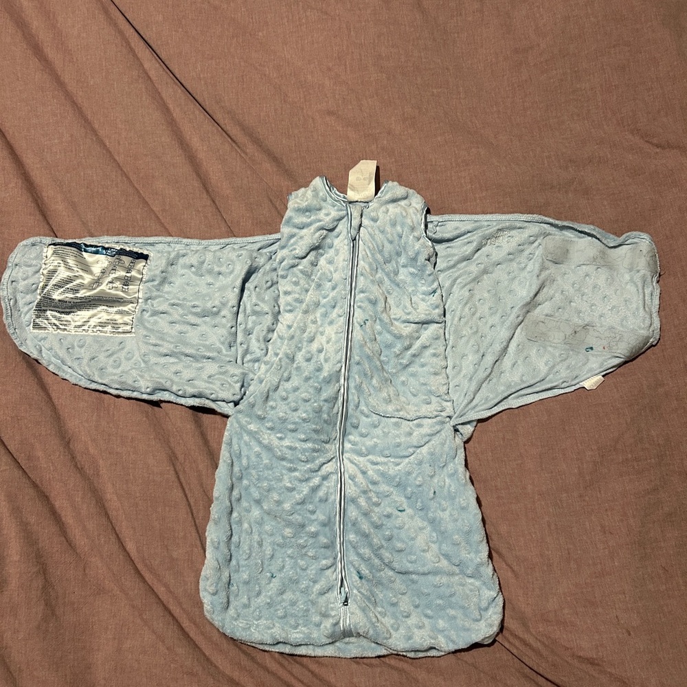 Halo baby swaddles (2) size small